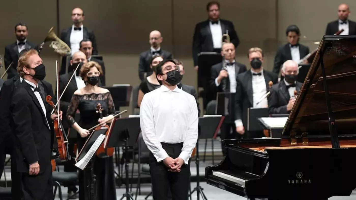 Foto de Nicolás Rengel durante un concierto