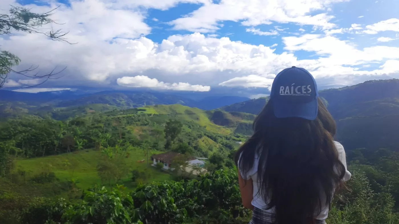Estefanía Leiva en zona cafetera