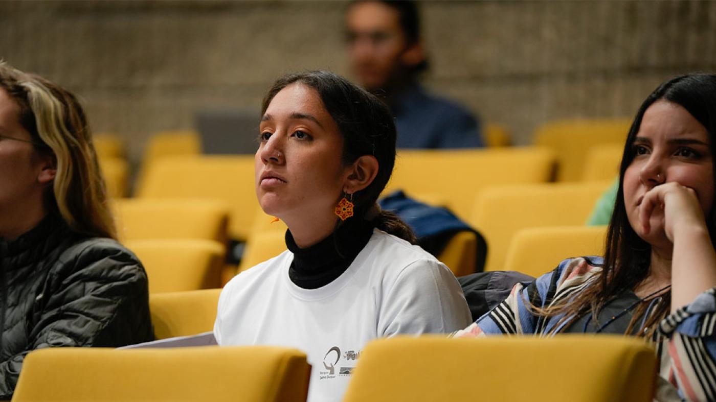 Foro ojos y voces de la montaña