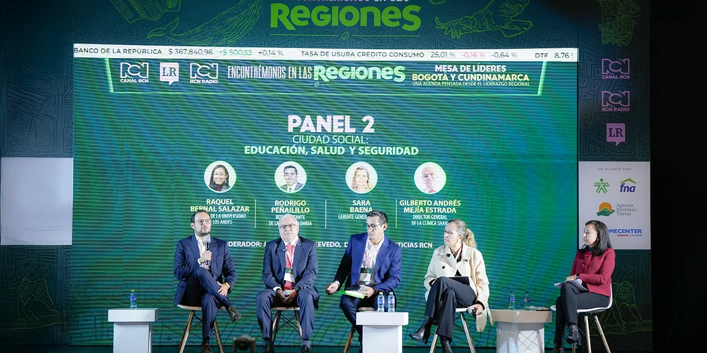Raquel Bernal, rectora de la U. de los Andes, participó en el panel Ciudad Social: Educación, Salud y Seguridad