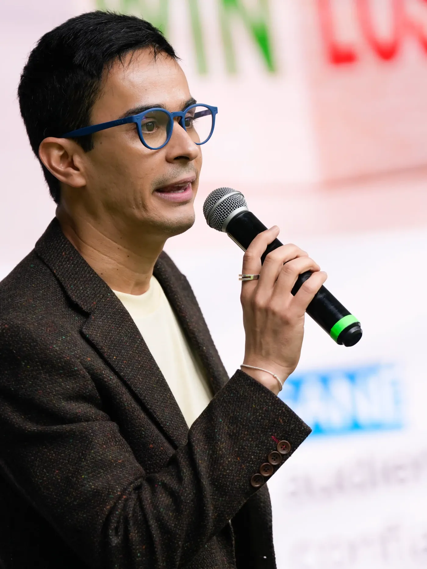 Yuyo, panelista en S.H.A.R.E.D.