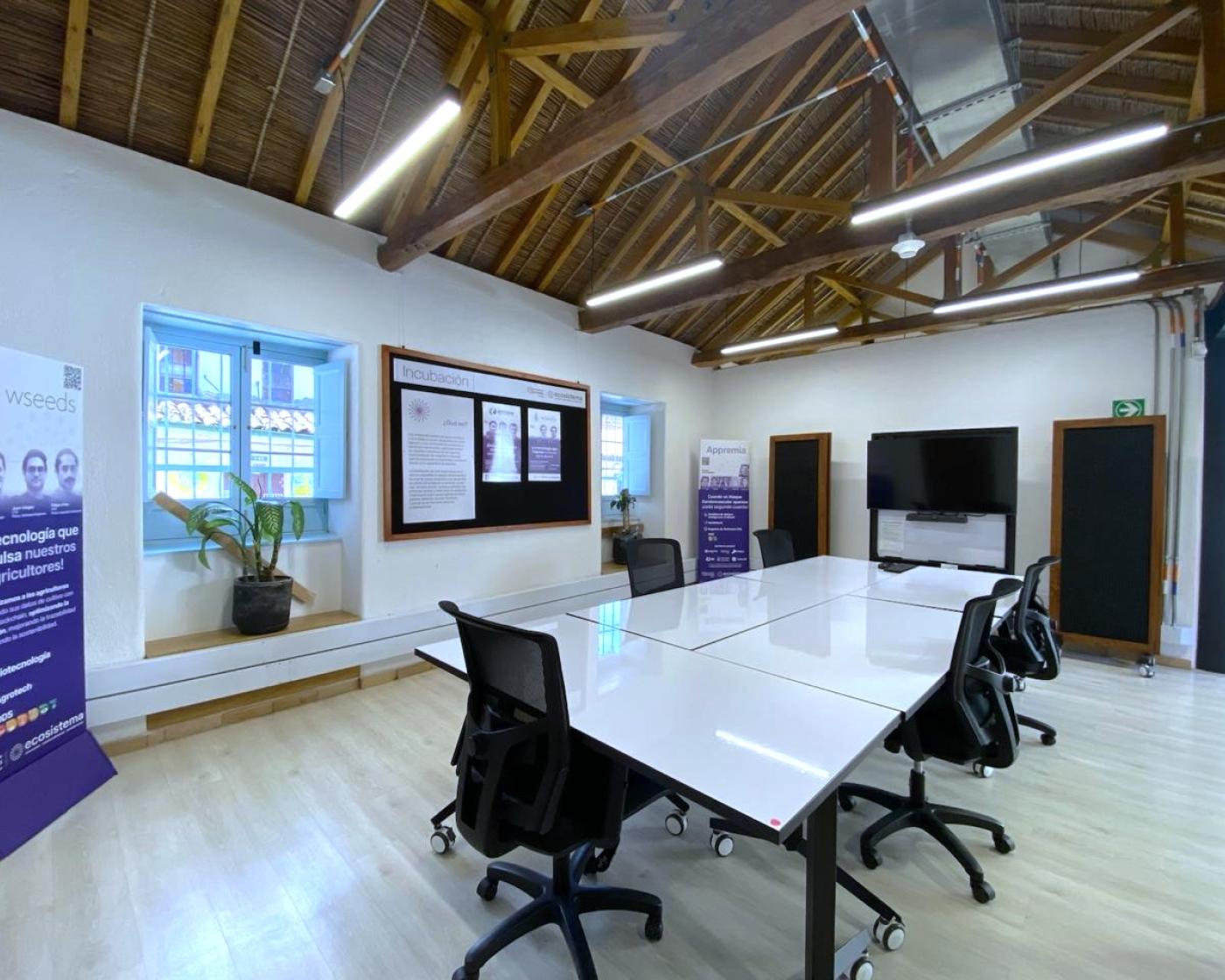 Zona Coworking