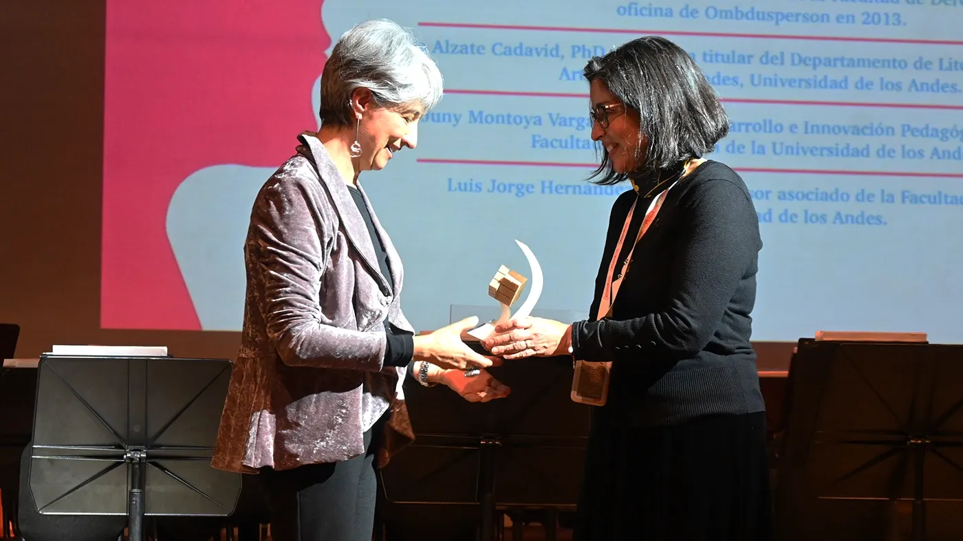 Carolina Alzate y Jimena Hurtado en los reconocimientos Dejar Huella 2026