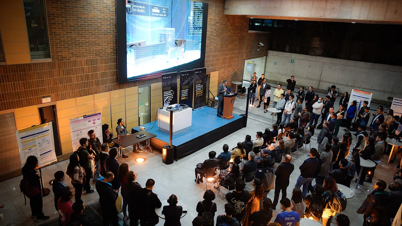 Lanzamiento computador cuántico Uniandes