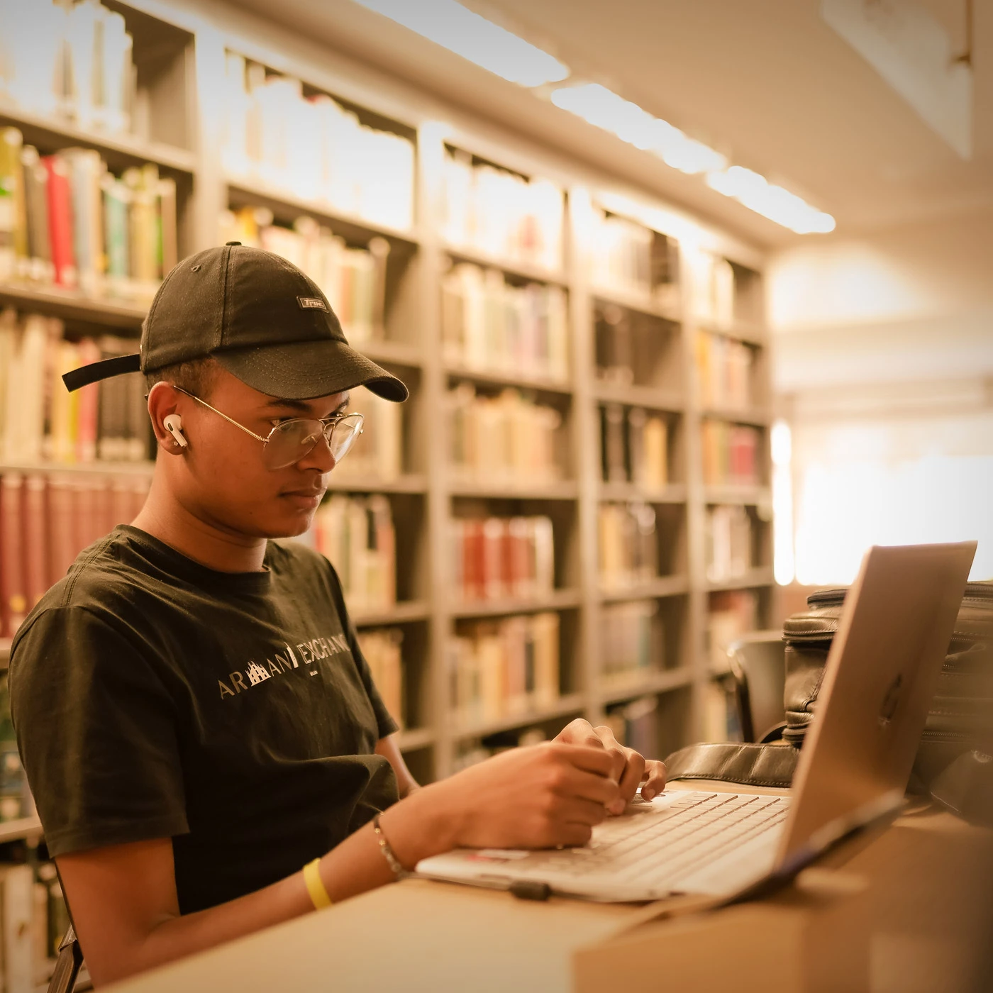 Estudiante Biblioteca