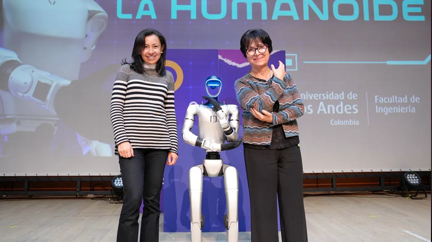 Raquel Bernal, rectora de la Universidad de los Andes, y Rubby Casallas, decana de la Facultad de Ingeniería