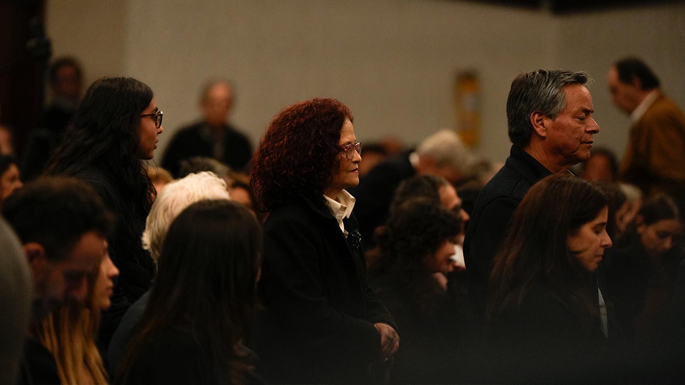 Ceremonia religiosa en homenaje a su vida.