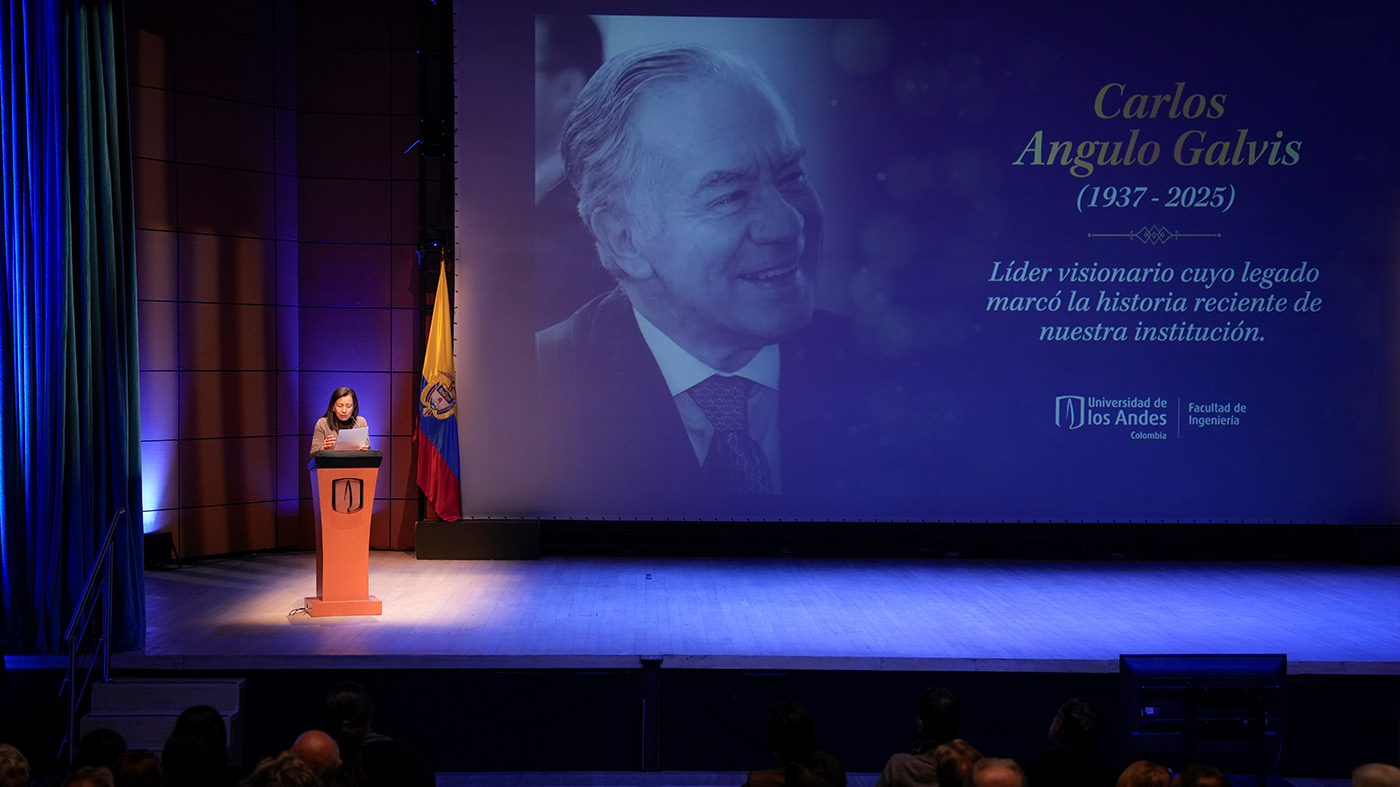 Homenaje póstumo a Carlos Angulo Galvis