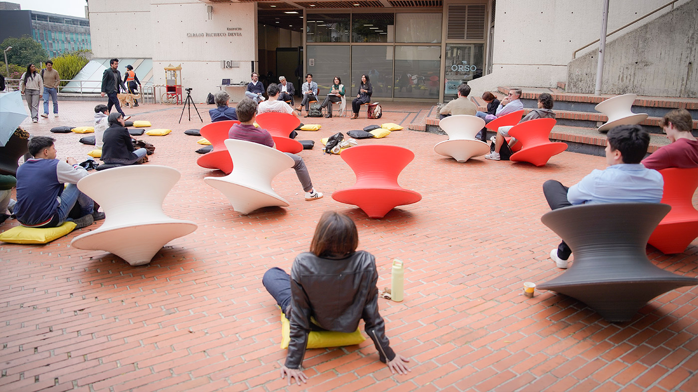 Foro Uniandes de Cara al País - Descentralización