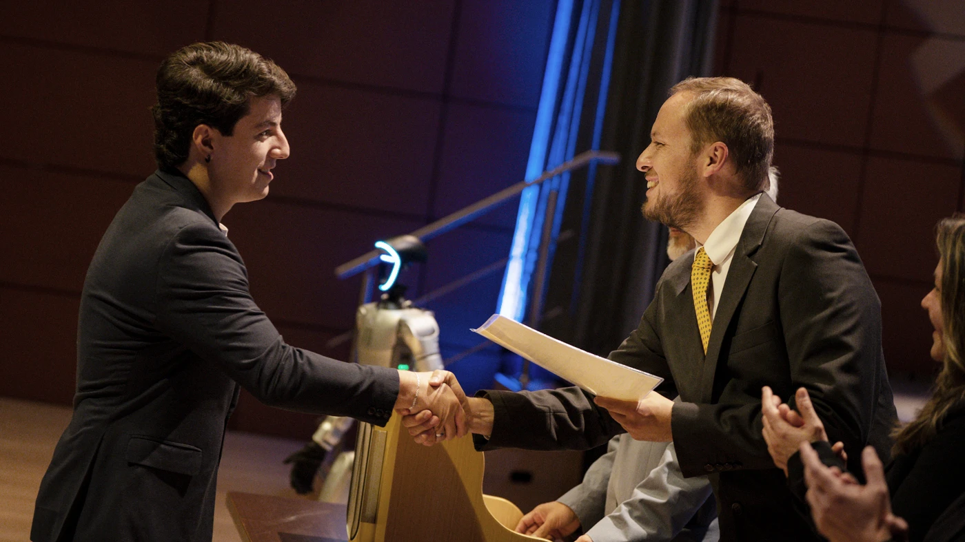 Grados primera cohorte de la Maestría en Inteligencia Artificial