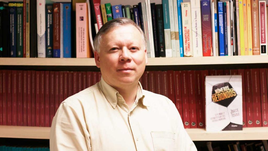 Jorge Tovar Profesor de Economía de la Universidad de los Andes