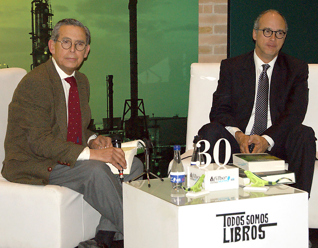 Carlos Caballero Argáez, exdirector y profesor de la Escuela de Gobierno de la Universidad de los Andes y Juan Carlos Echeverry, presidente de Ecopetrol.