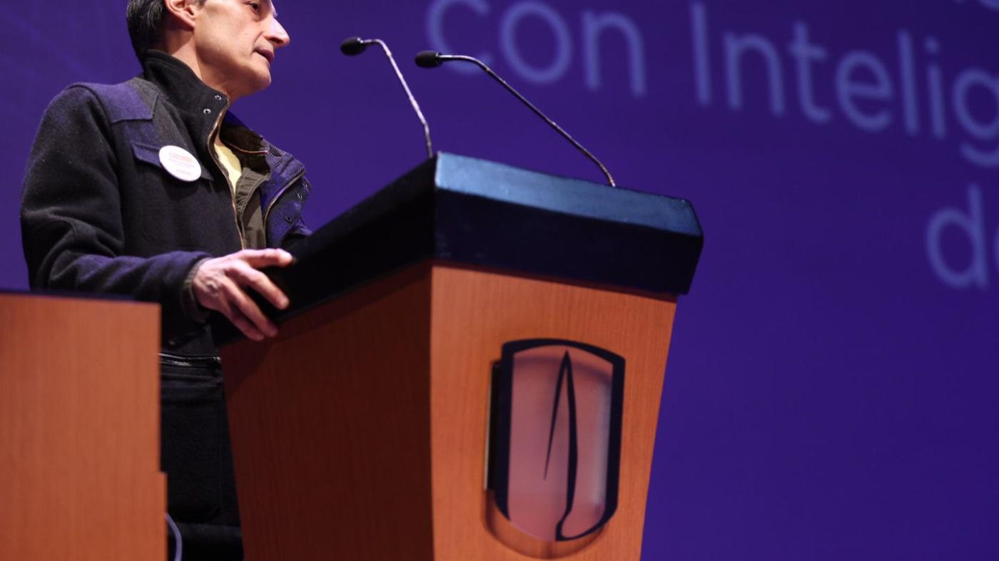 Transformando el mundo con IA - Pablo Arbeláez