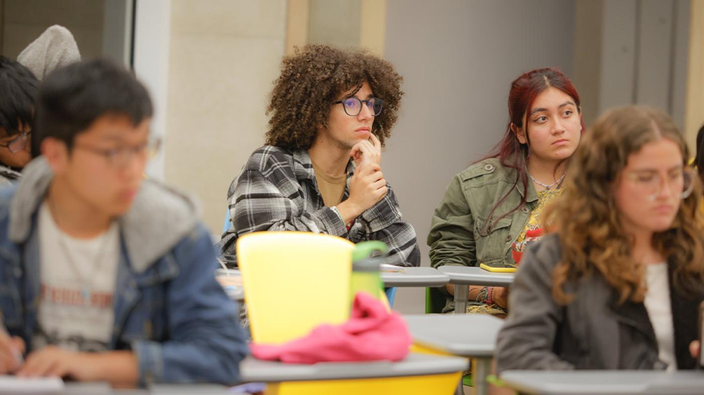 Público durante las cátedras de Día Paíz