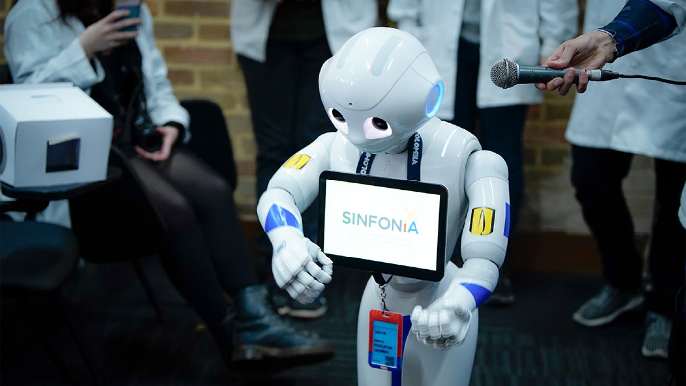 Robot, Nova, Uniandes