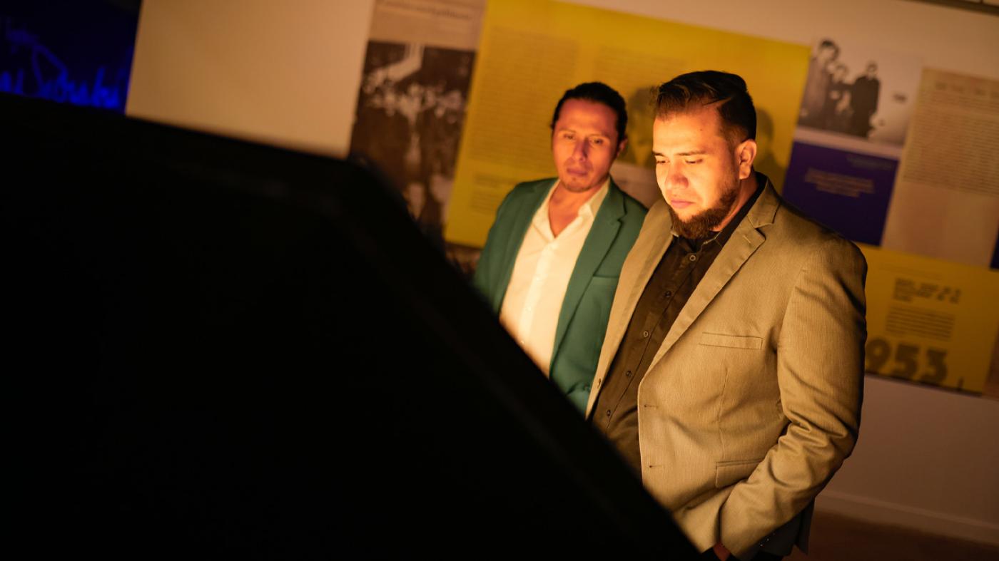 Exposición centenario Mario Laserna