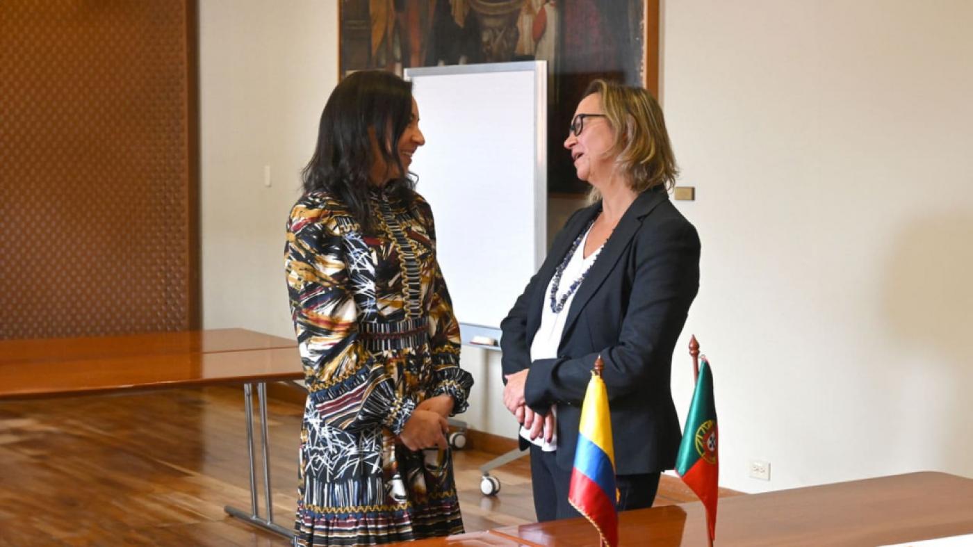 Rectora Raquel Bernal y  Embajadora Catalina Arrunda