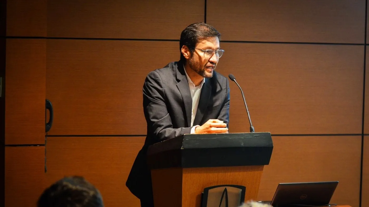 Javier García-Estévez, profesor de la Facultad de Ciencias Sociales 