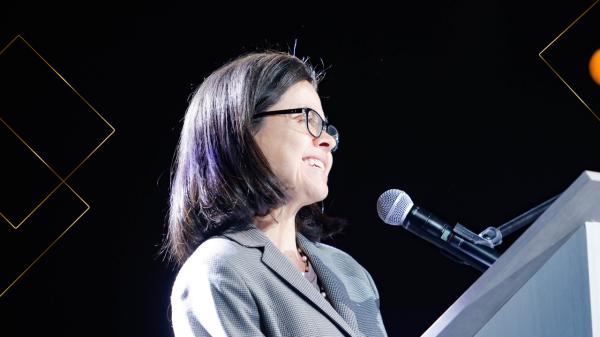 grados 2023-2 discurso Ana Maria Rey