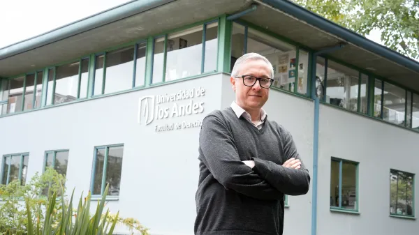 Jorge González Jácome, nuevo decano de Derecho