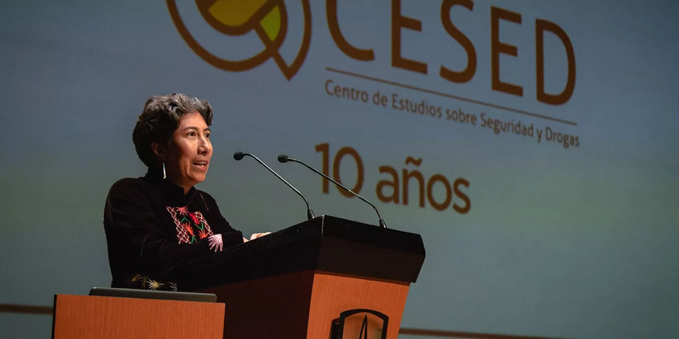 Marcela Eslava, decana de la Facultad de Economía