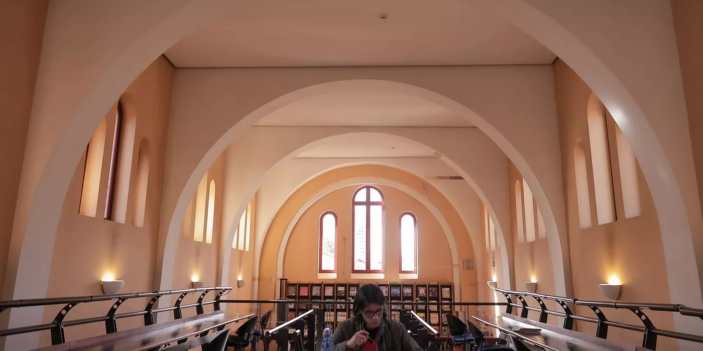 Biblioteca Arquitectura Uniandes