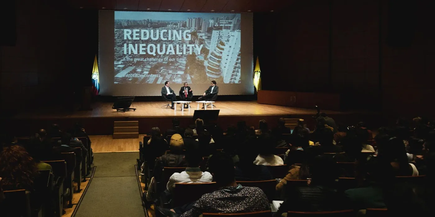 En el marco del VII Congreso de Economía Colombiana se habló sobre el desarrollo tecnológico y la desigualdad