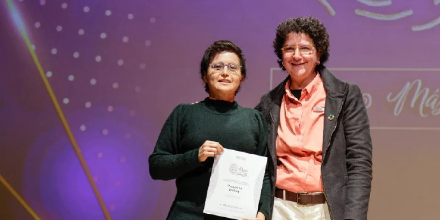 Alba Ávila y Silvia Restrepo