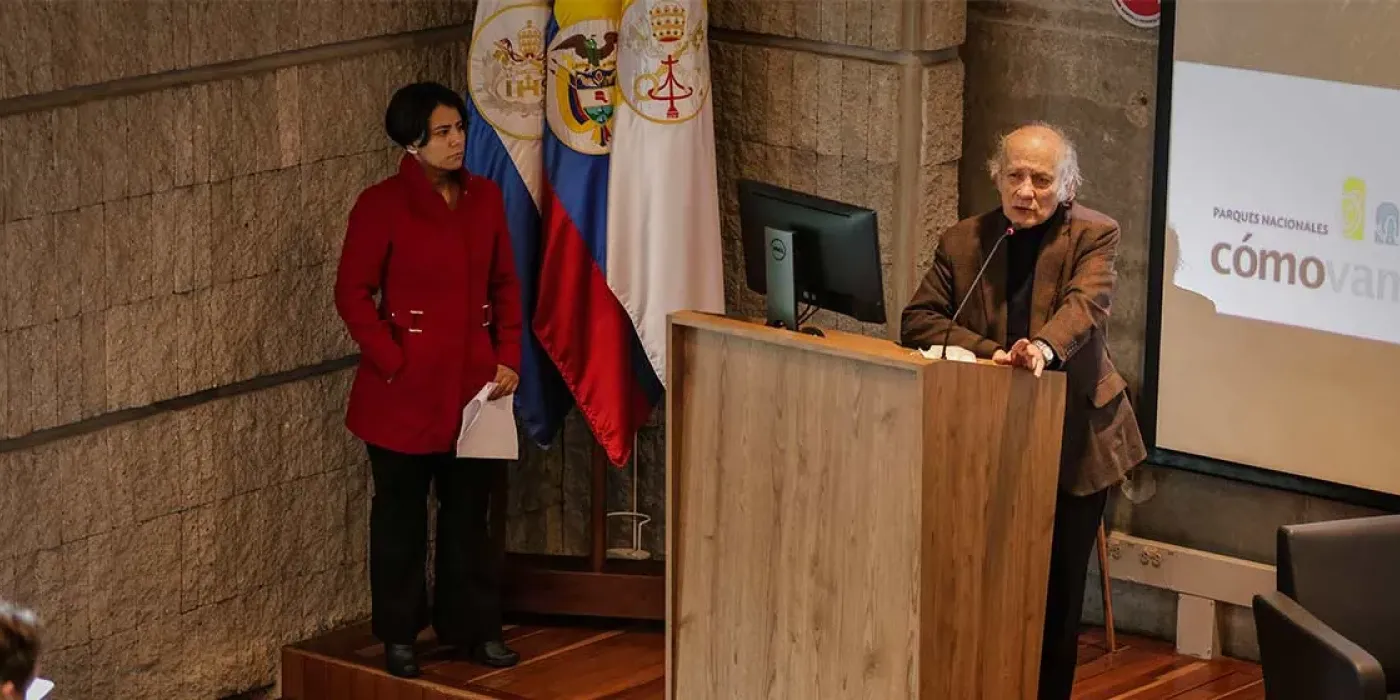 Manuel Rodríguez Becerra, profesor Emérito de la Universidad de los Andes.