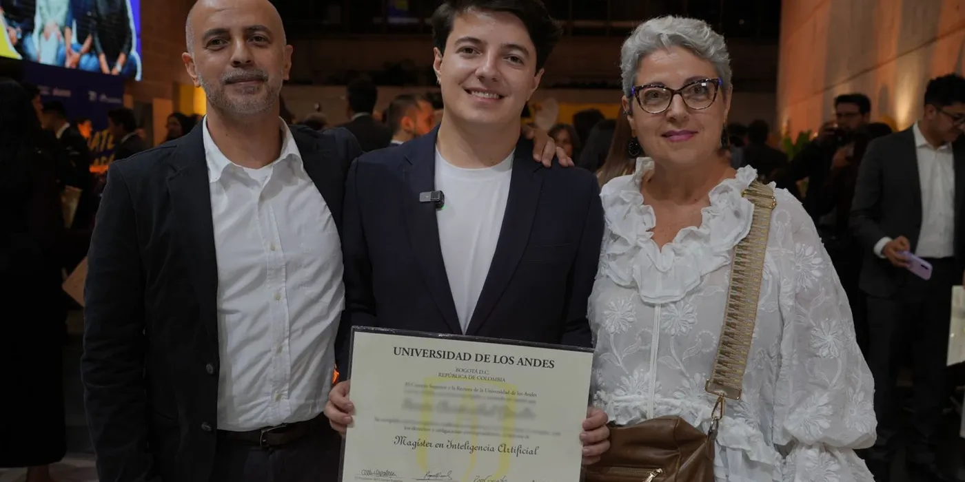 Grados primera cohorte de la Maestría en Inteligencia Artificial