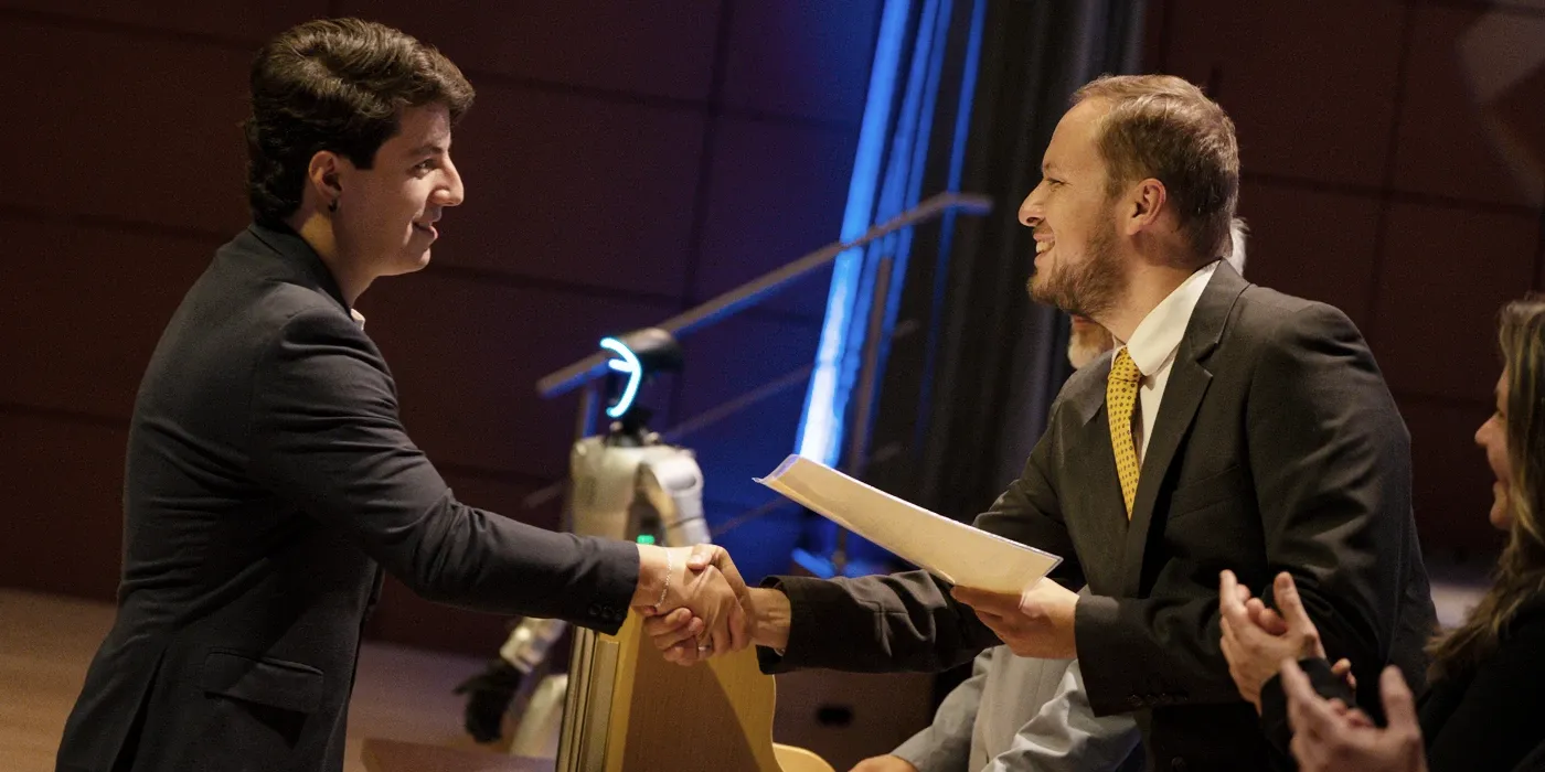 Grados primera cohorte de la Maestría en Inteligencia Artificial