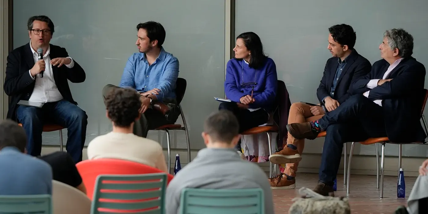 Foro Uniandes de Cara al País - Política Exterior