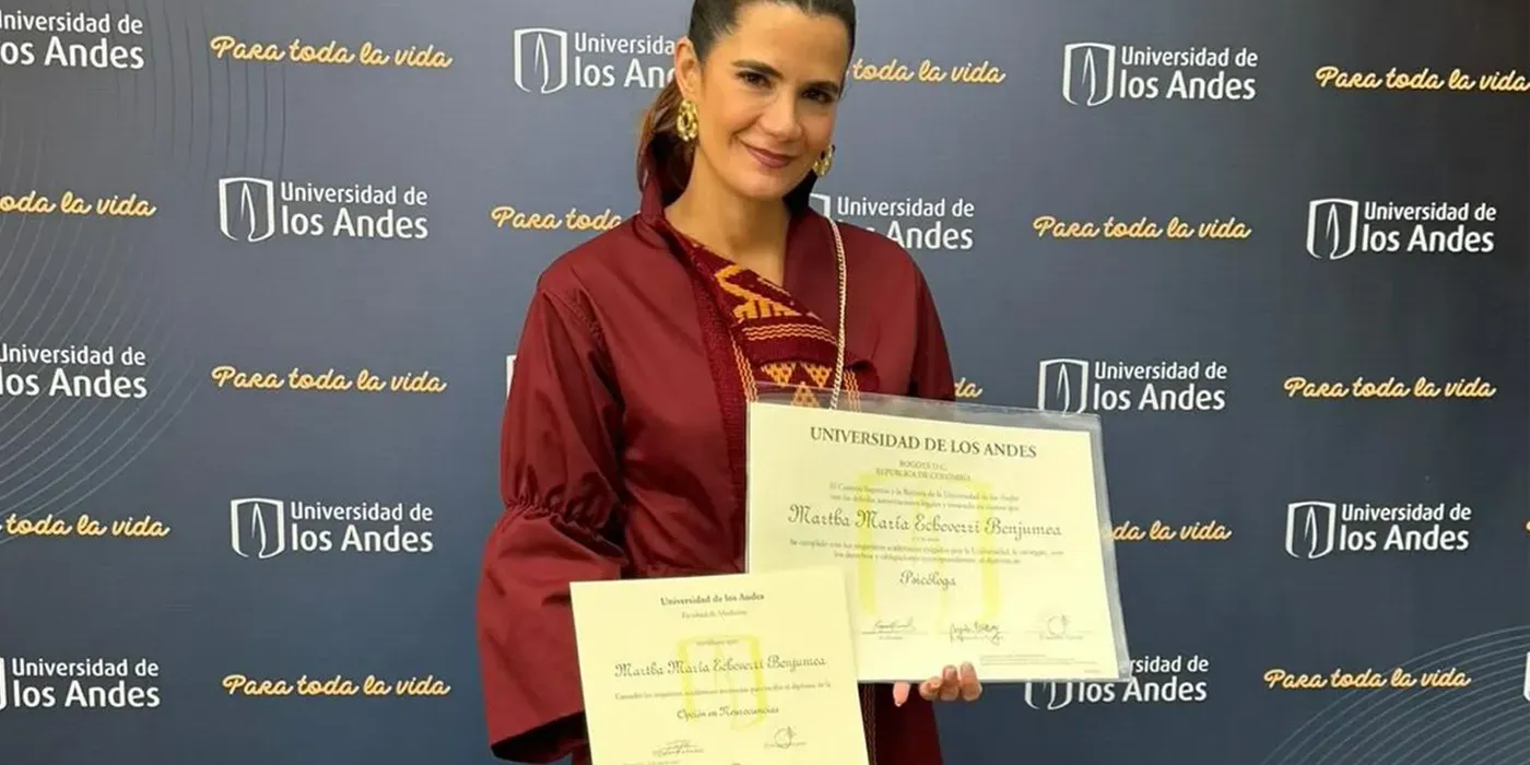  Martha Echeverry Uniandes