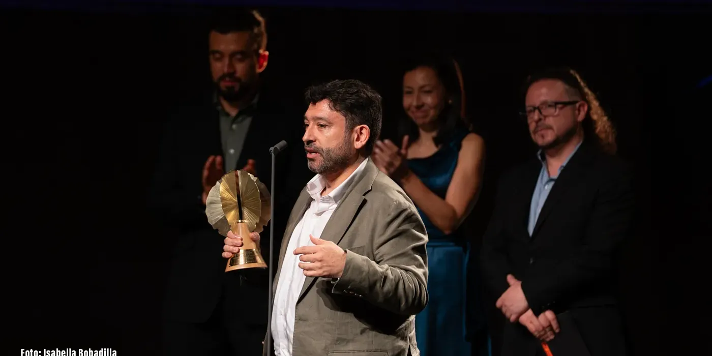El juego de la vida gana dos Premios Macondo