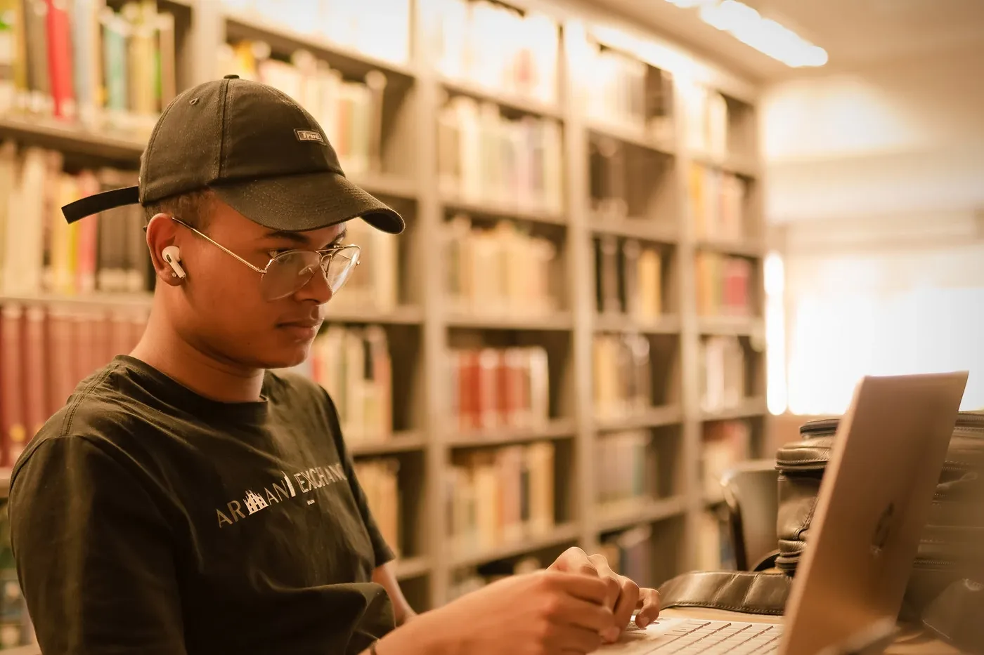 Estudiante Biblioteca