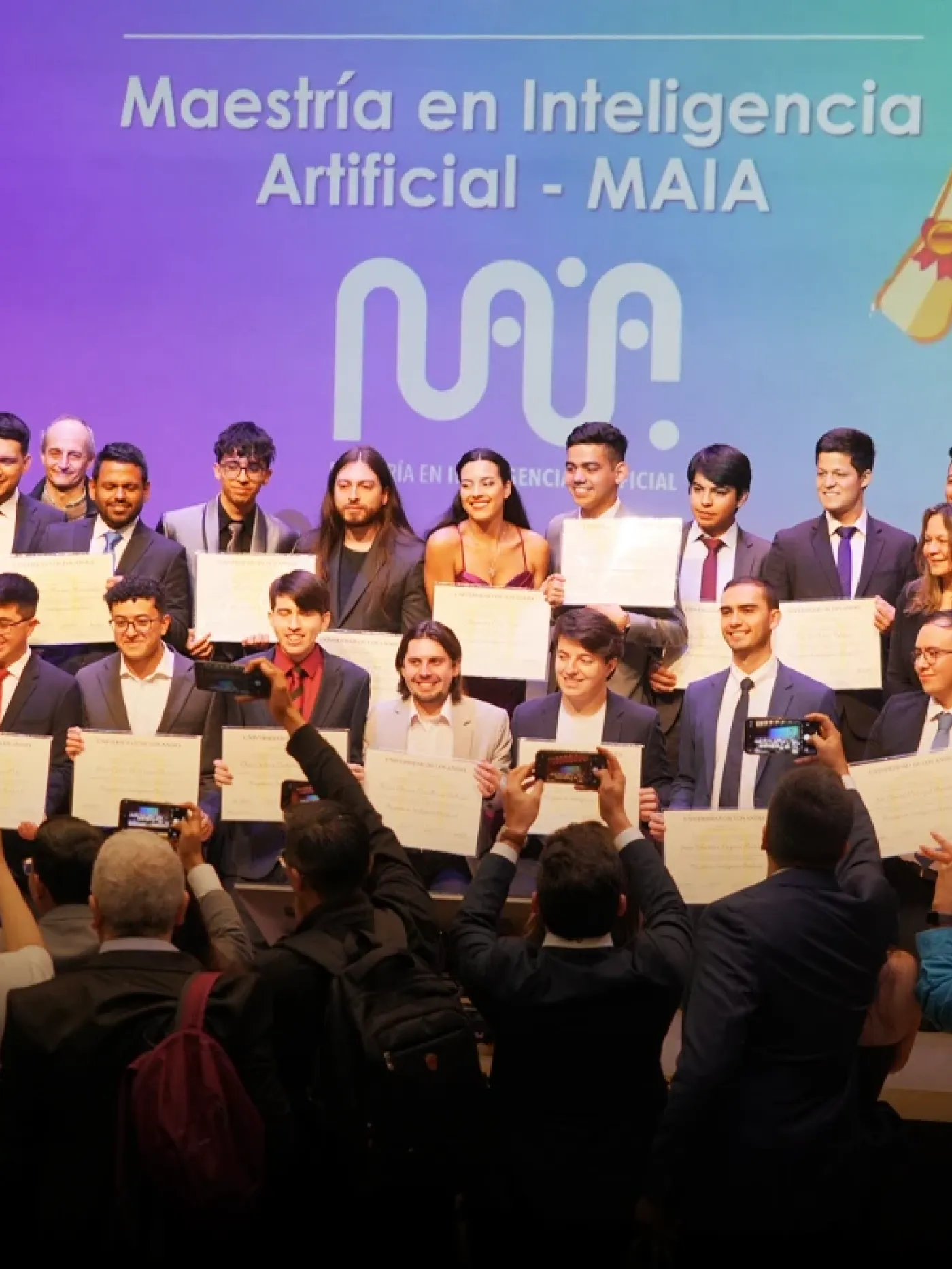 Primeros graduandos de la Maestría en Inteligencia Artificial UNIANDES