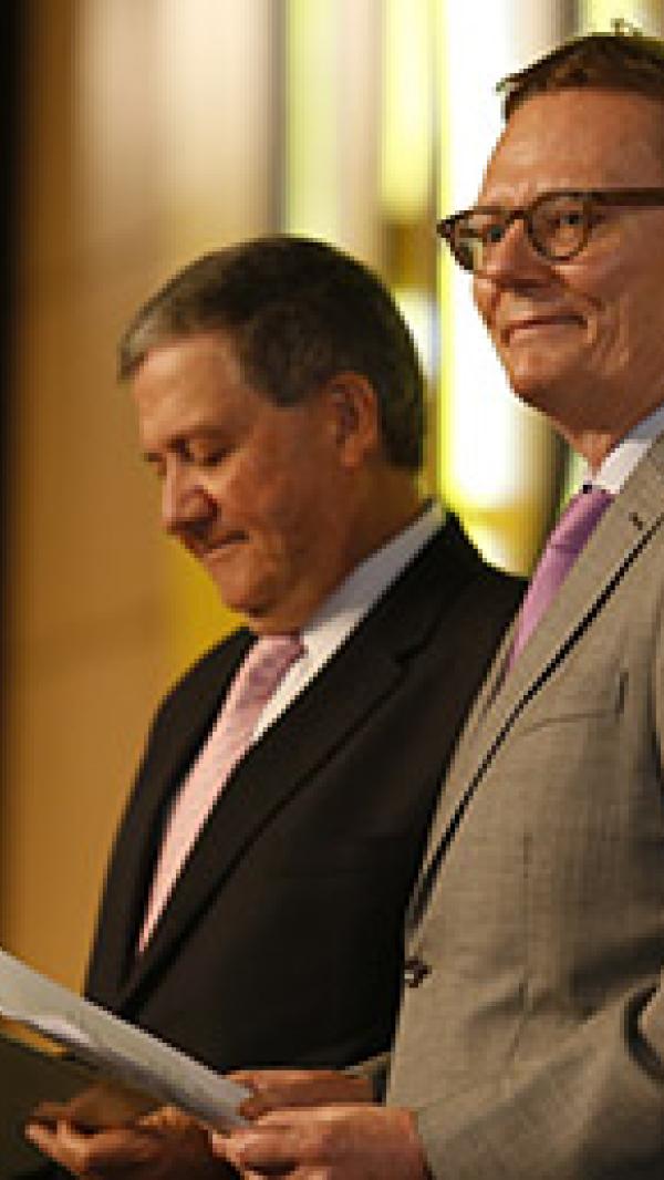 James A. Robinson, doctor Honoris Causa de la Universidad de los Andes